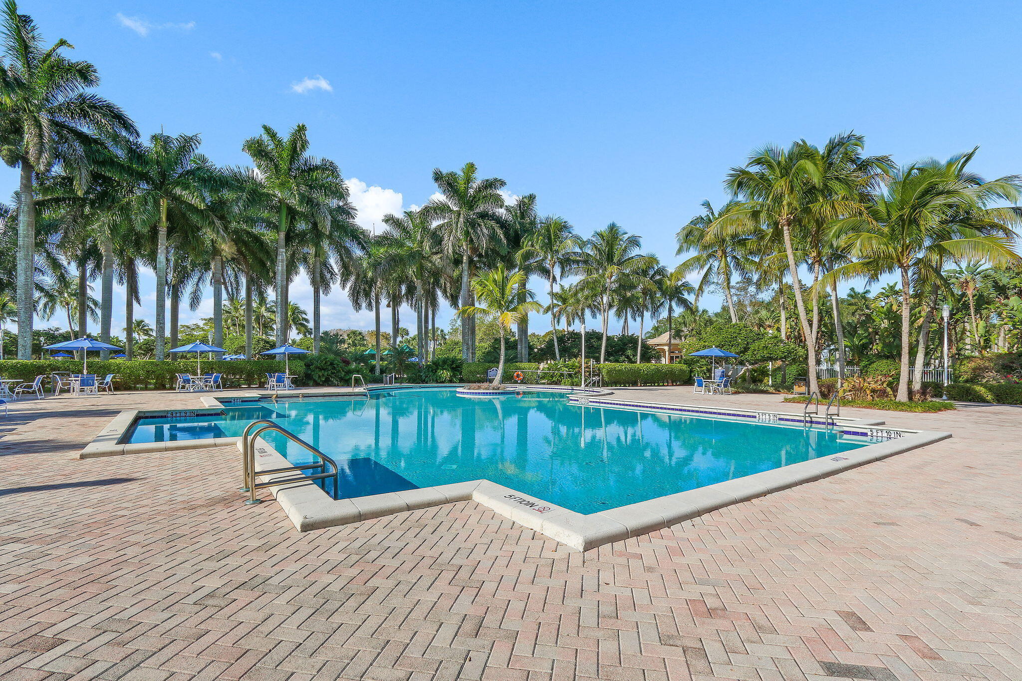 Pembroke Isles - Residential