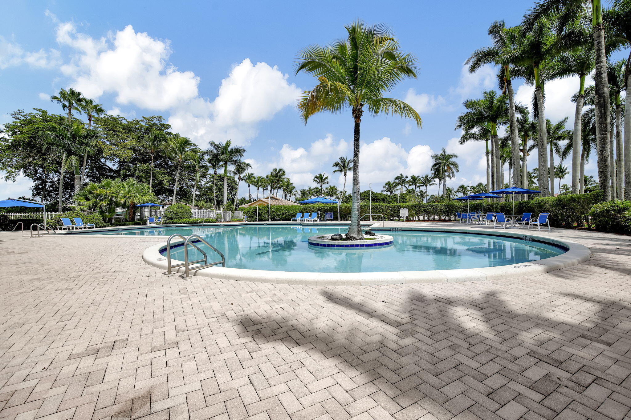 Pembroke Isles - Residential