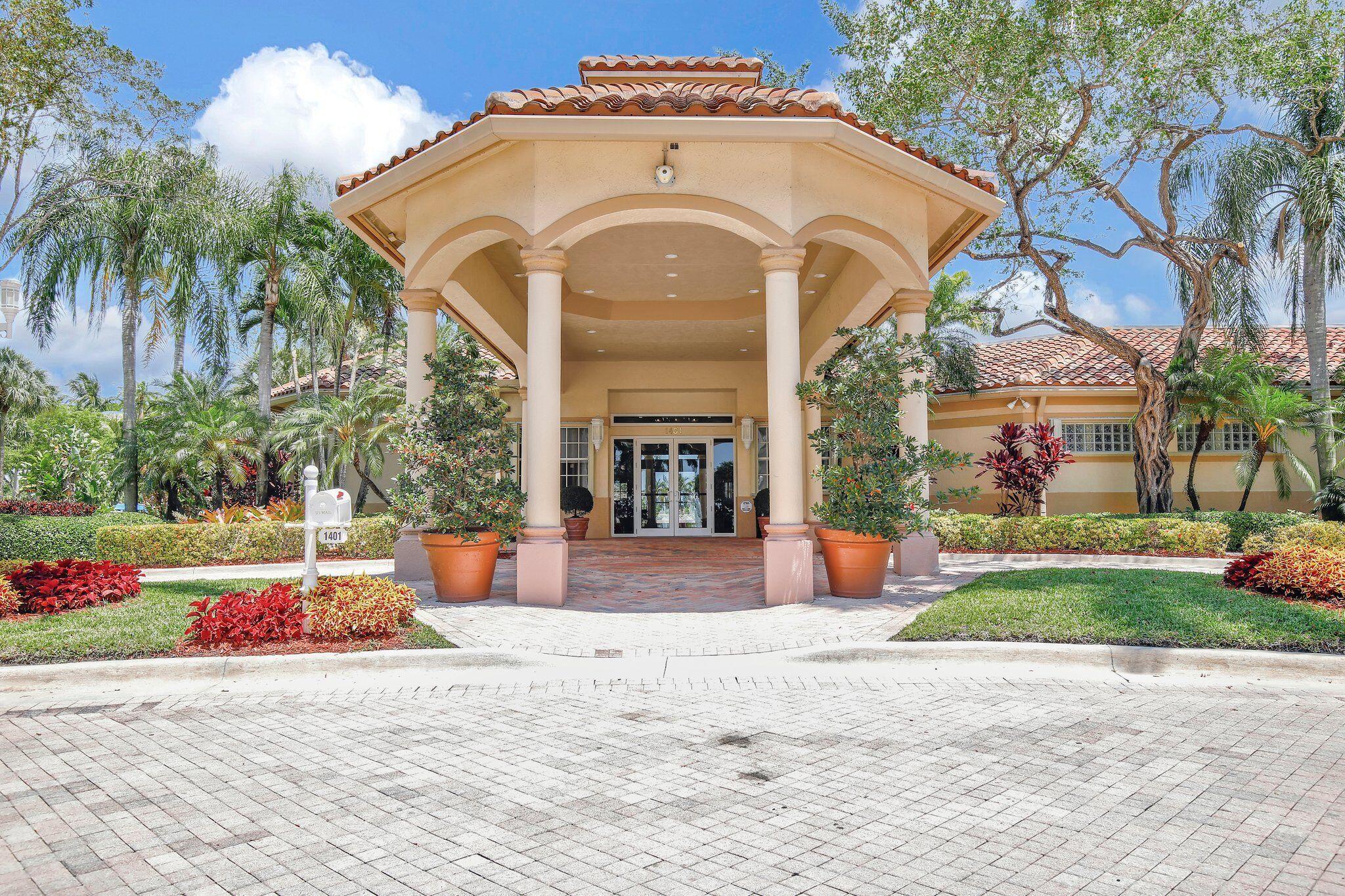 Pembroke Isles - Residential