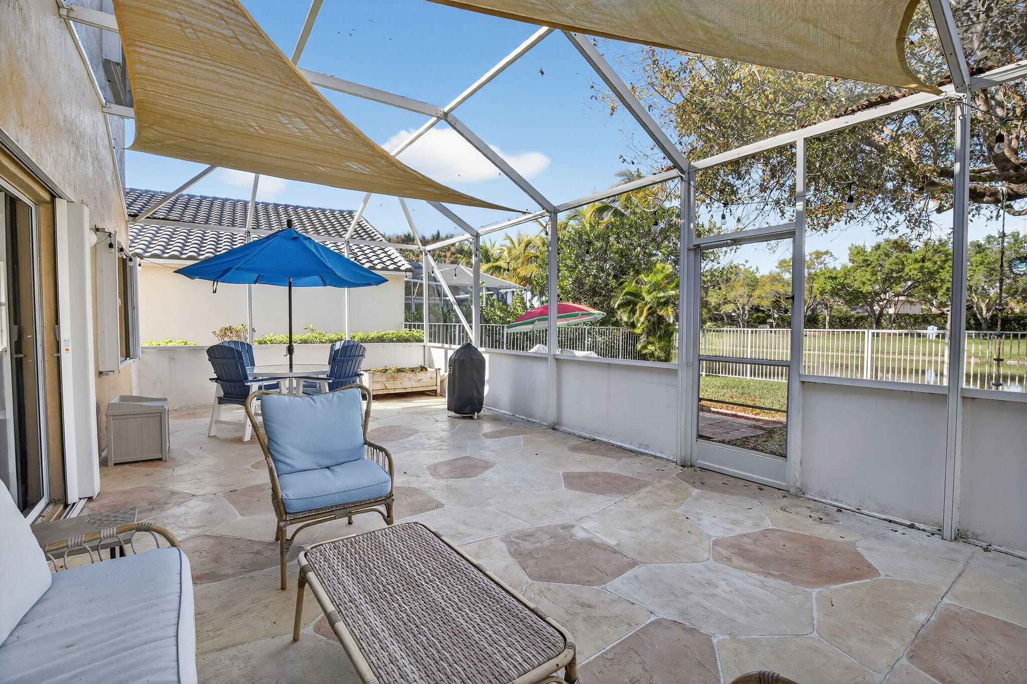 Pembroke Isles - Residential