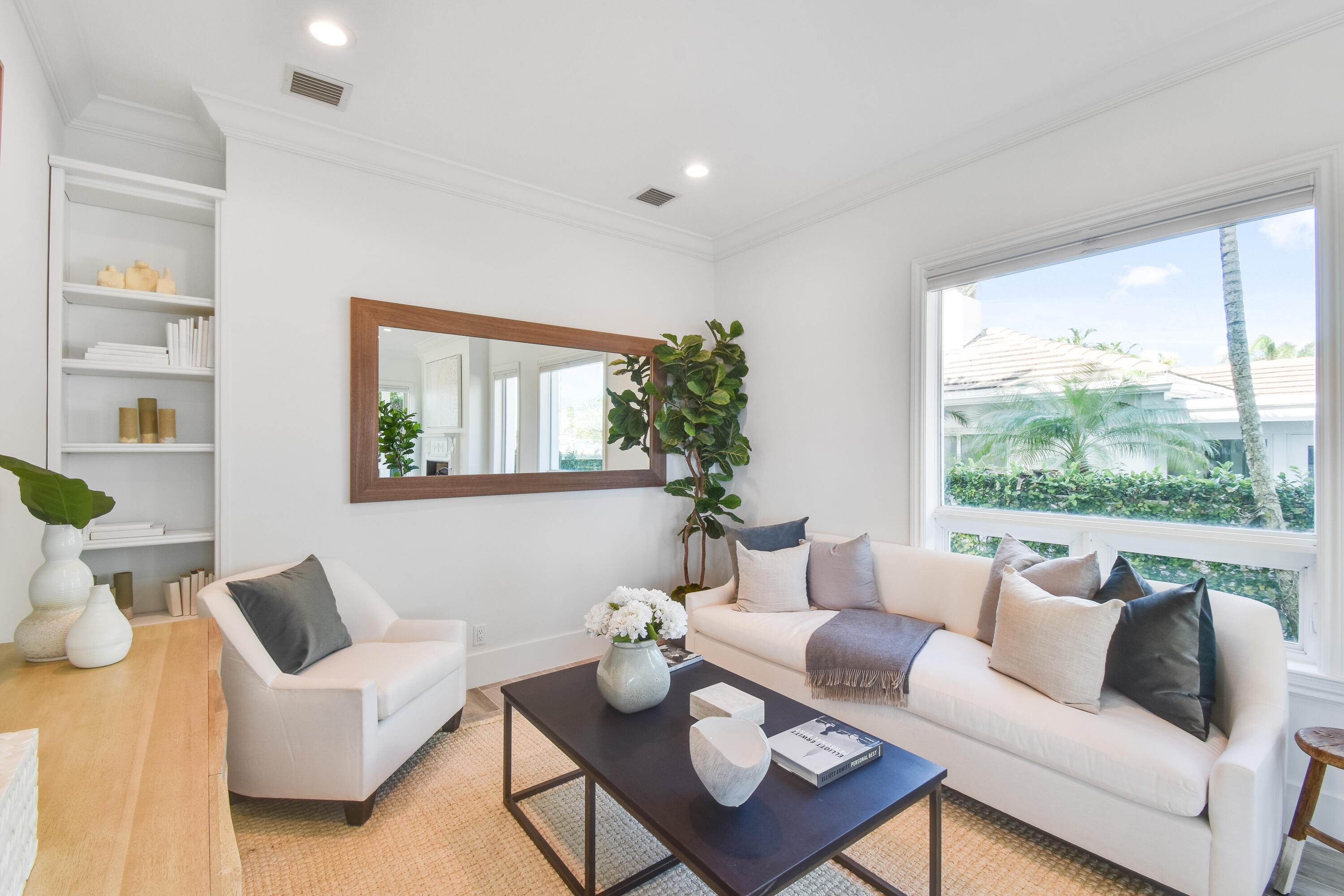 EDGEWATER - Residential