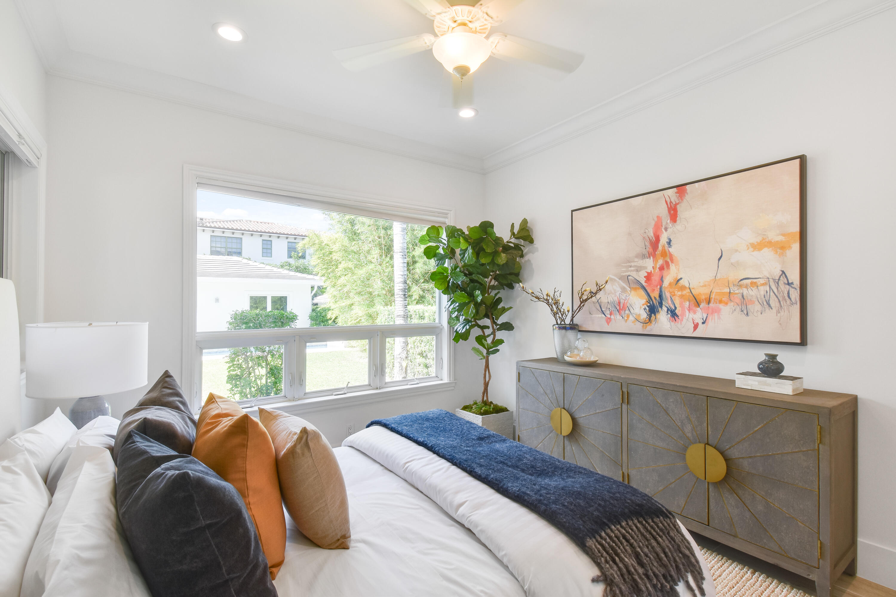 EDGEWATER - Residential