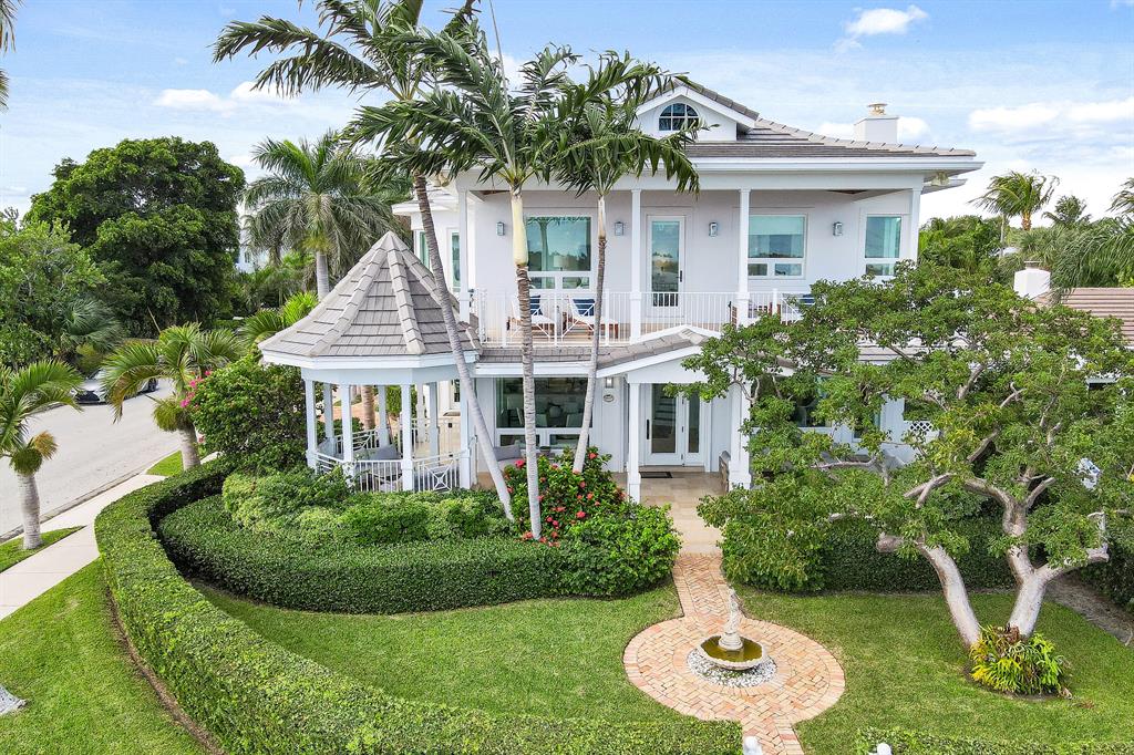 EDGEWATER - Residential