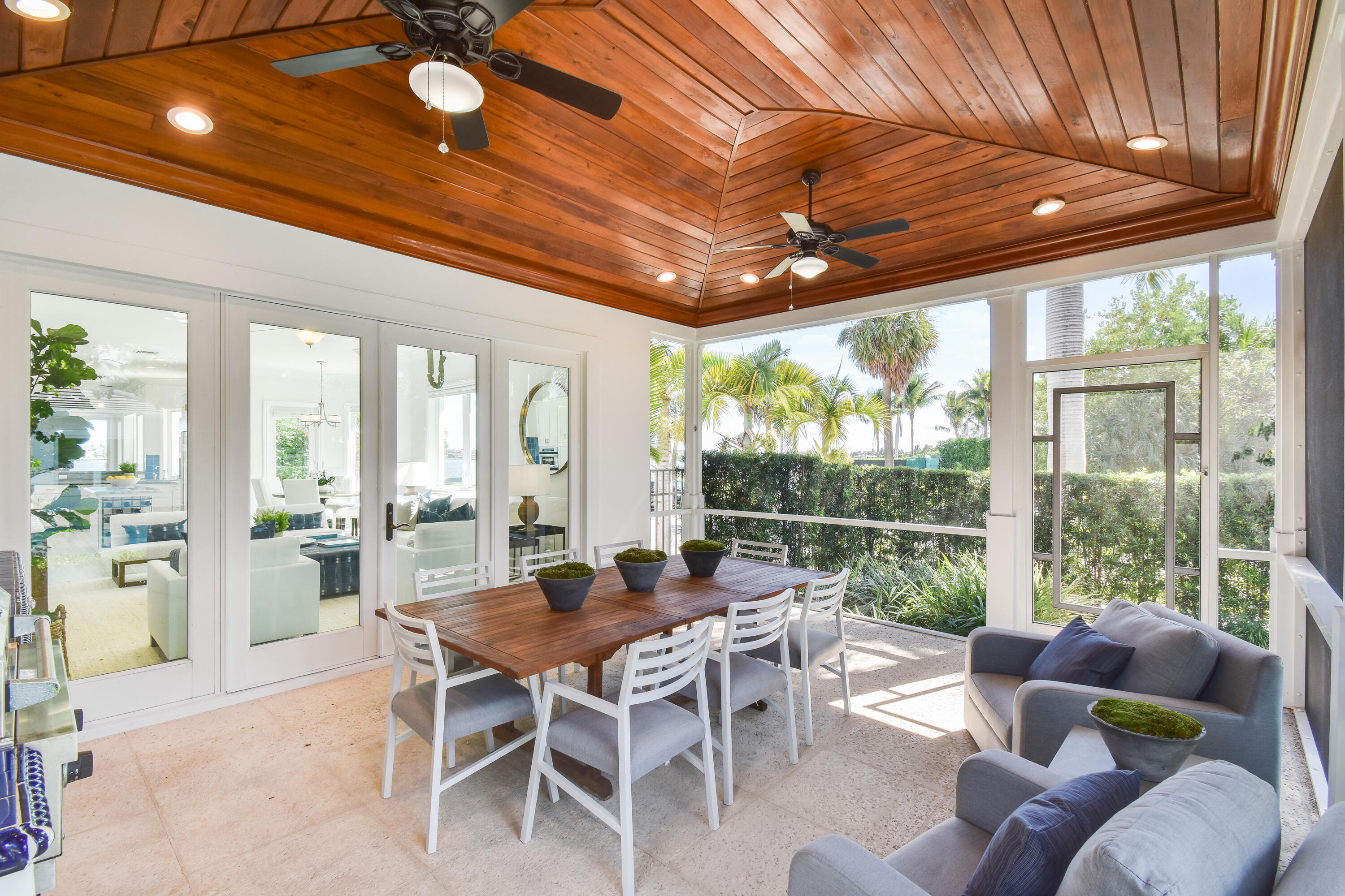 EDGEWATER - Residential