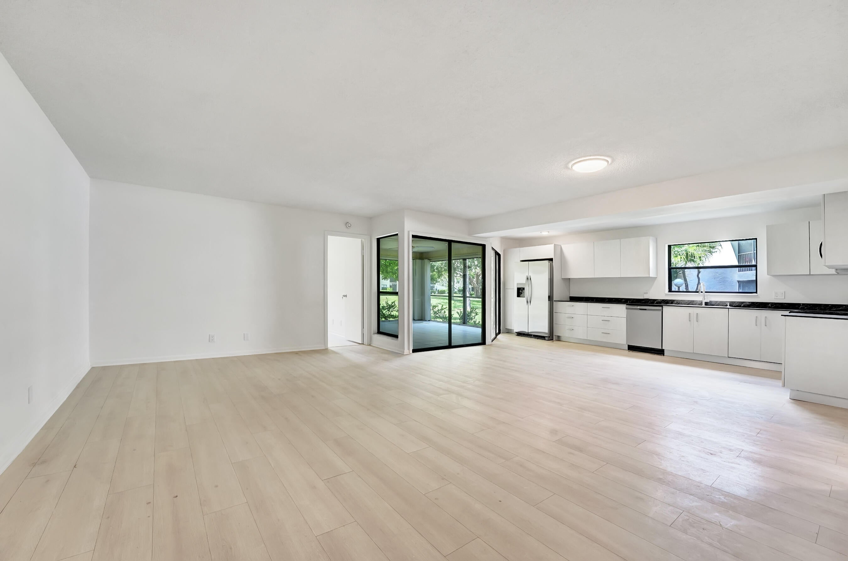 Properties 3359 Lucerne Park Drive