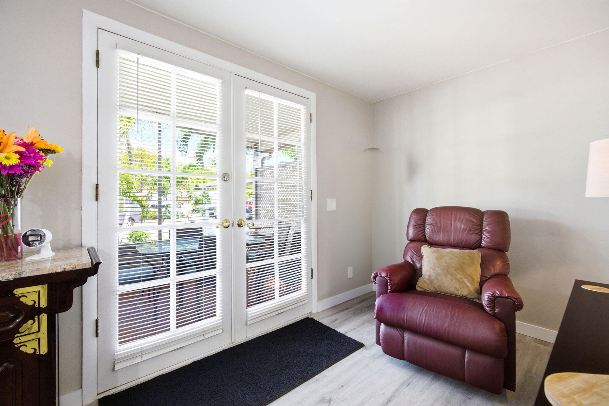 RAVENSWOOD GARDENS - Residential