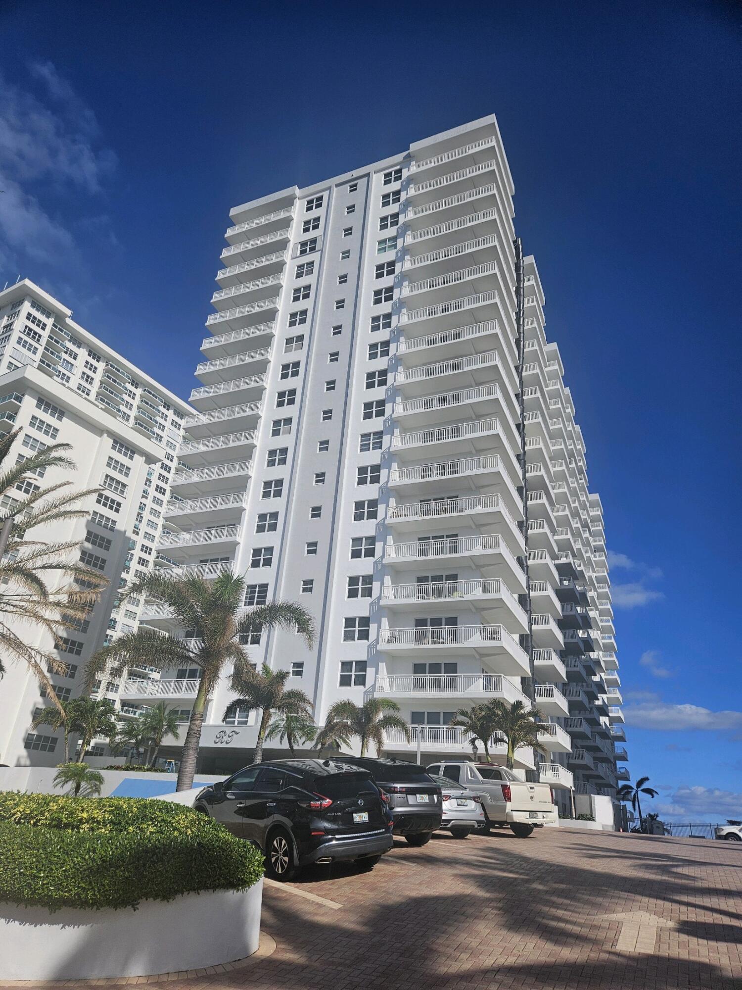 REGENCY TOWER CONDO - Residential Lease