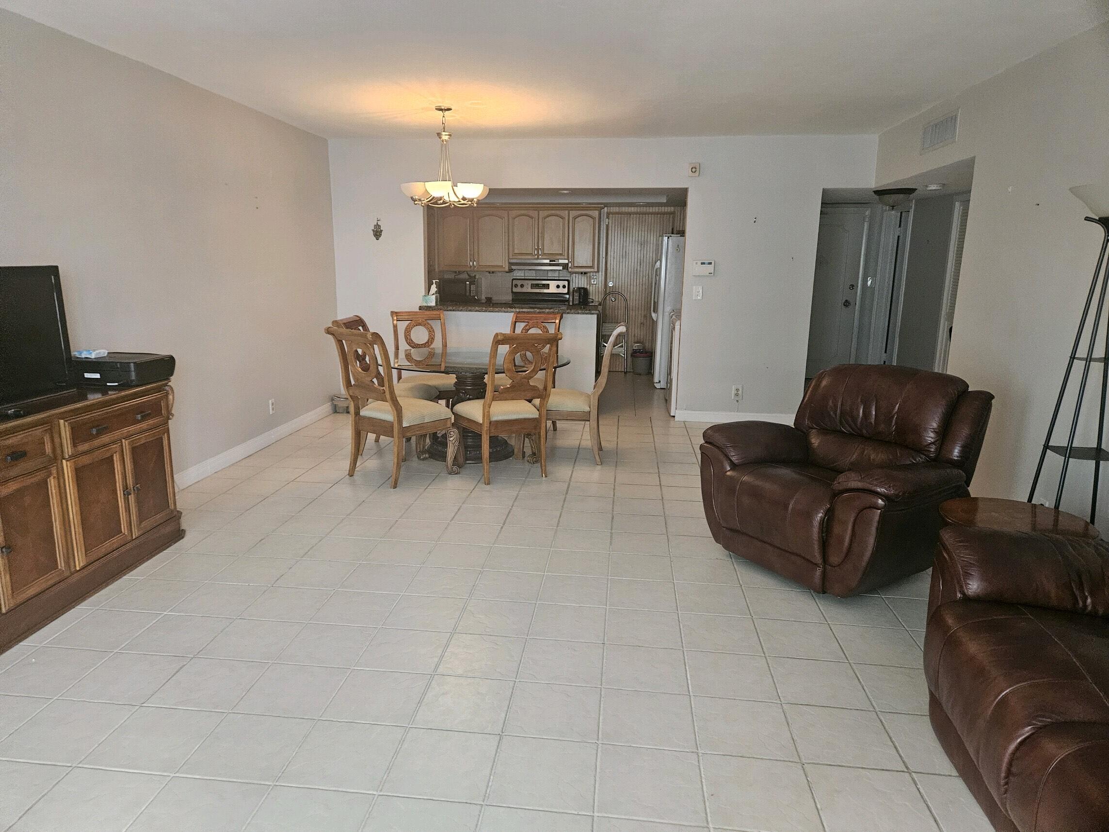 REGENCY TOWER CONDO - Residential Lease