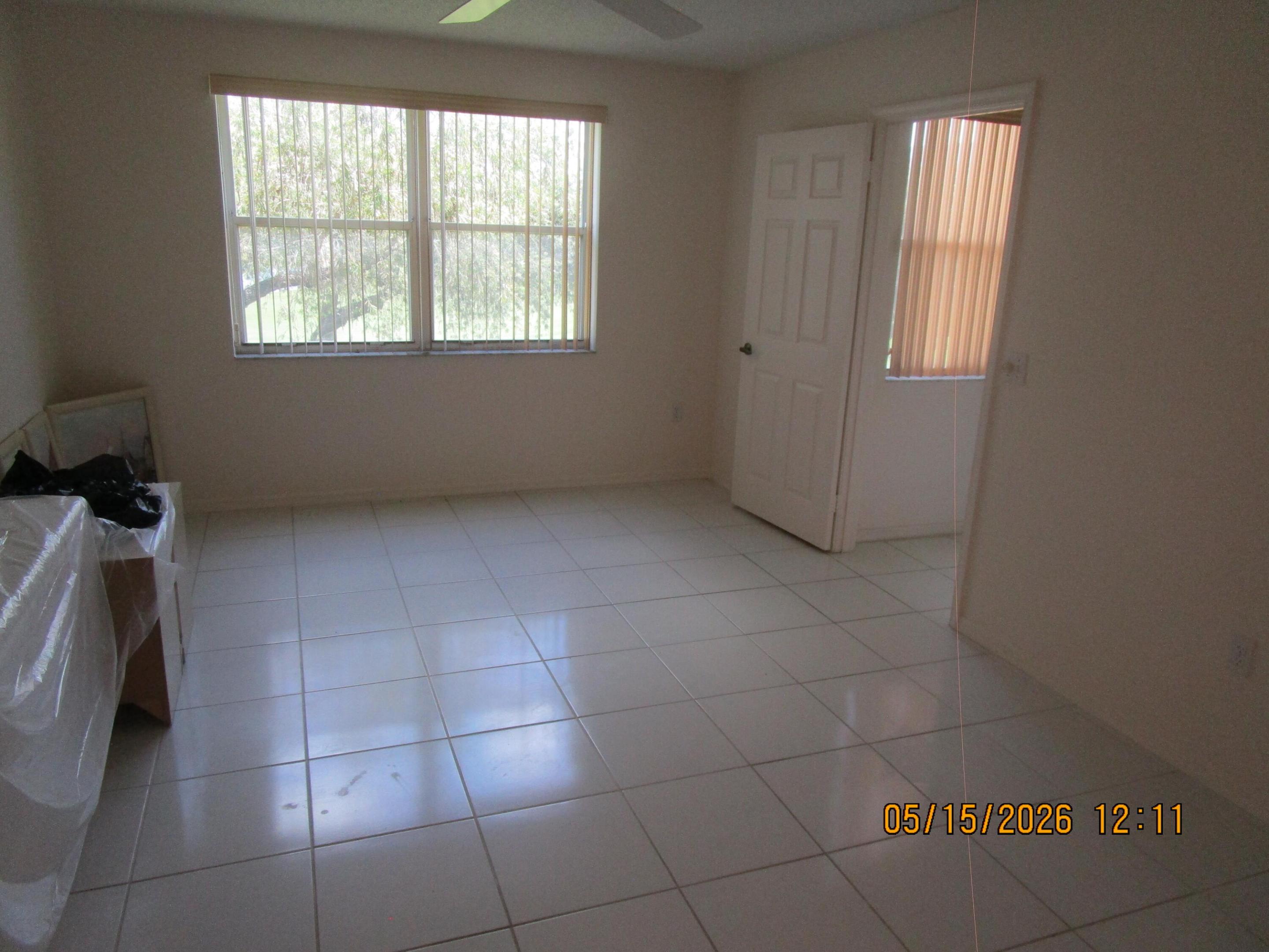 SUNRISE LAKES 194 CONDO - Residential