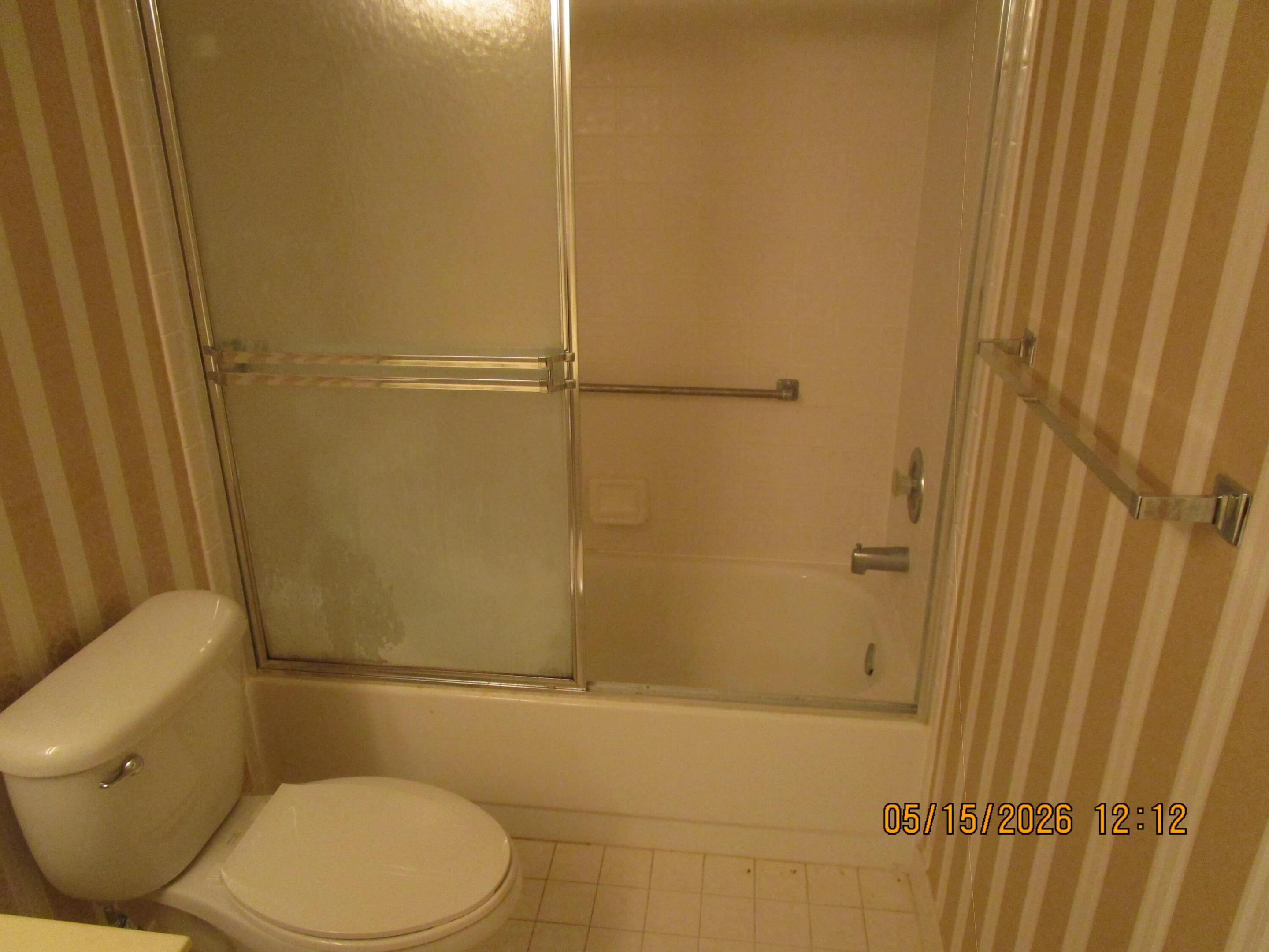 SUNRISE LAKES 194 CONDO - Residential