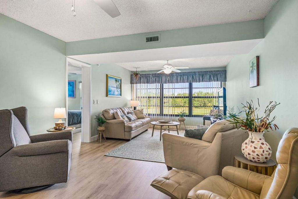 Photo of 28 Plantation Drive #204, Vero Beach, FL 32966 (MLS # R11095650)