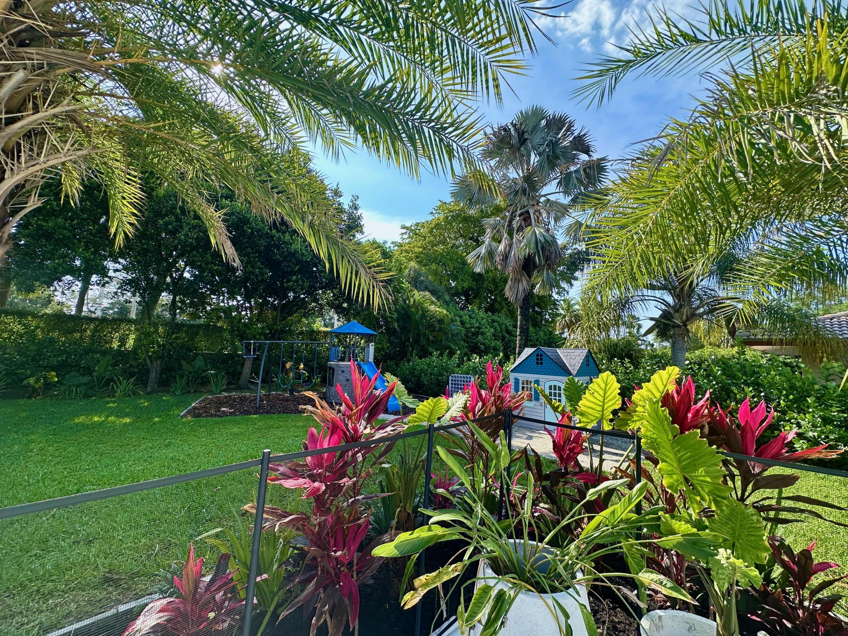 BOCA RATON BATH & TENNIS CLUB - Residential