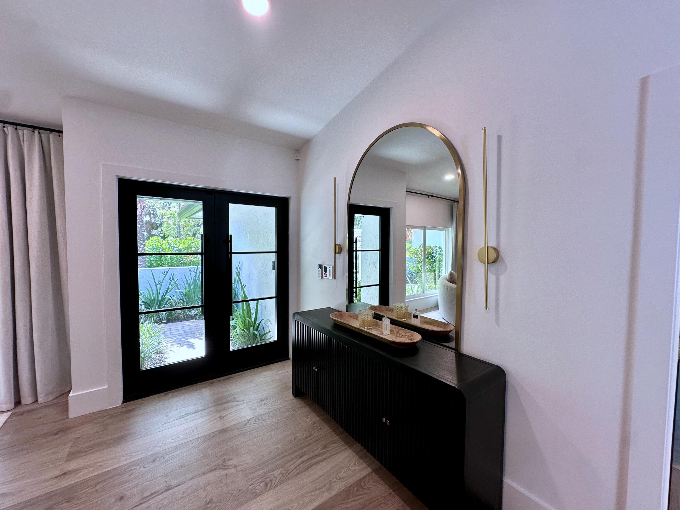 BOCA RATON BATH & TENNIS CLUB - Residential