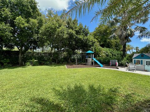 Tiny photo for 2804 Banyan Boulevard Circle NW, Boca Raton, FL 33431 (MLS # B26021530)