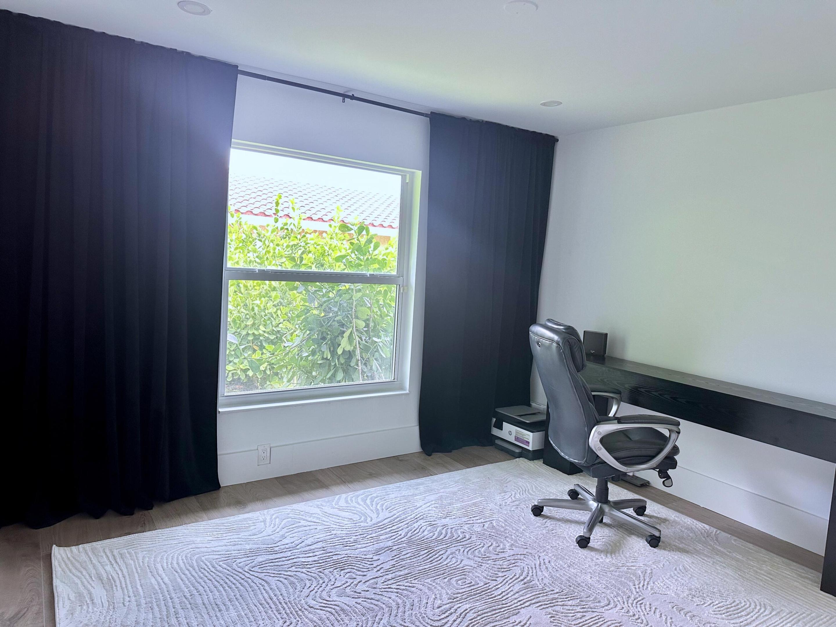 BOCA RATON BATH & TENNIS CLUB - Residential