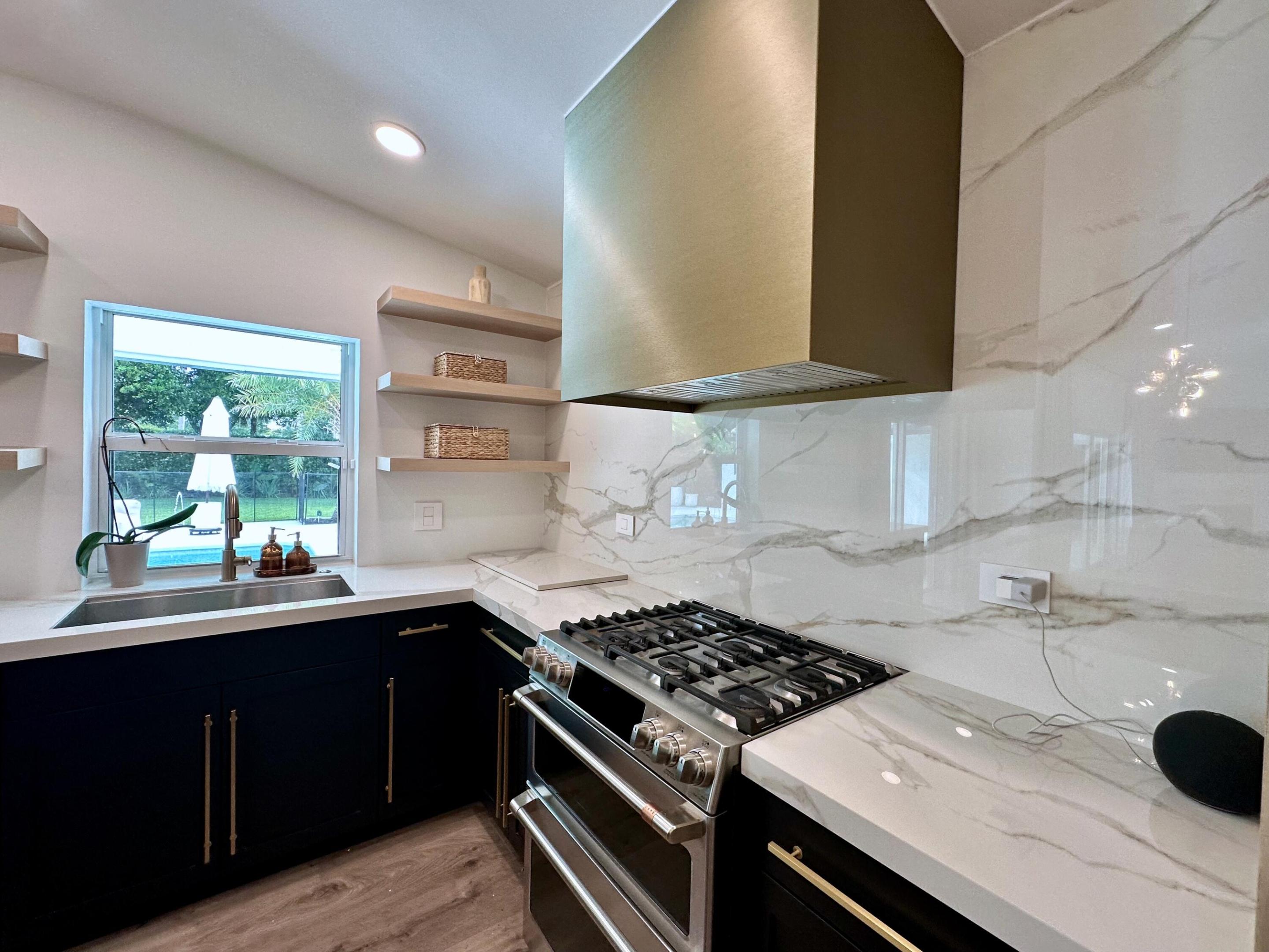 BOCA RATON BATH & TENNIS CLUB - Residential