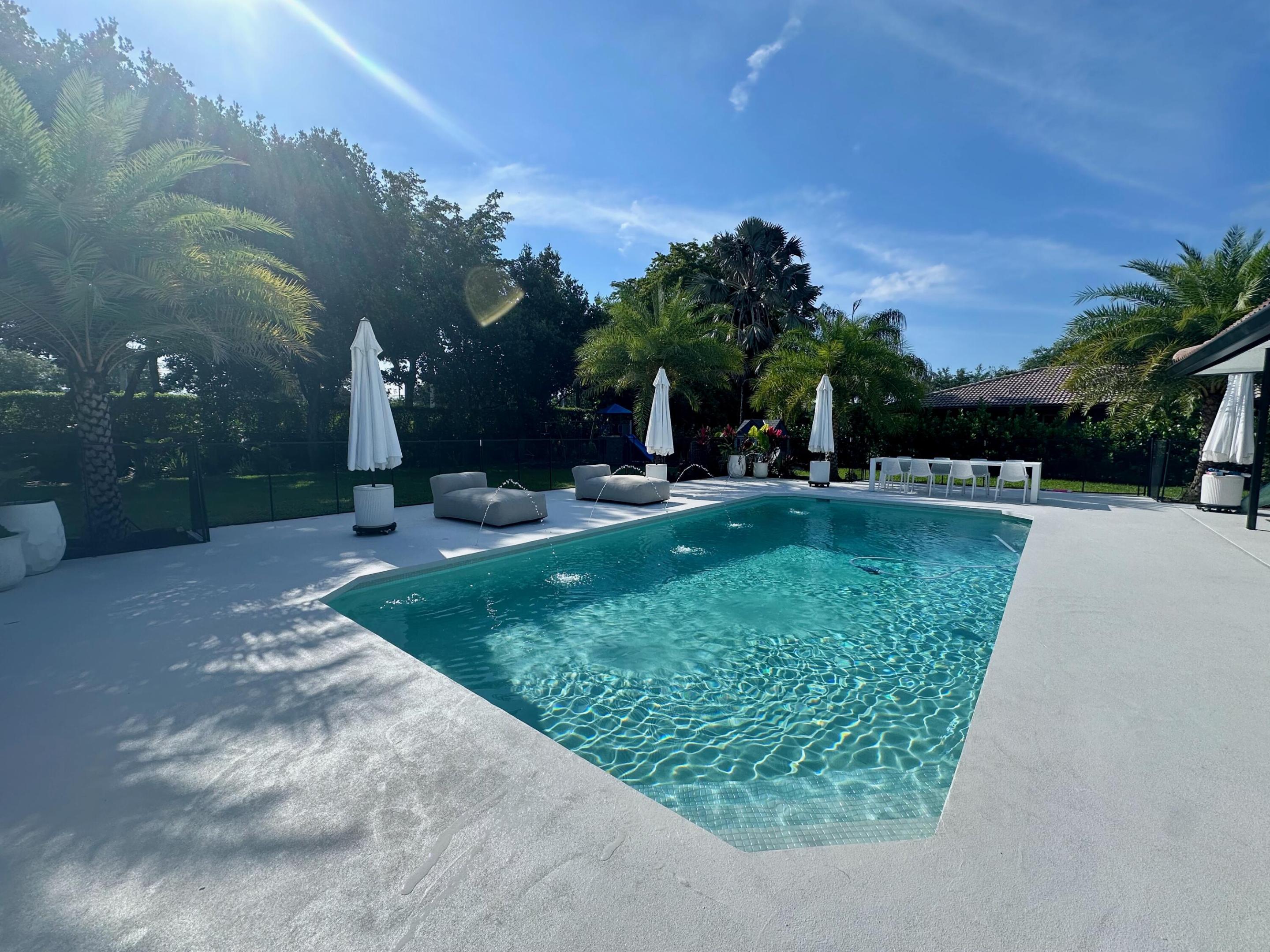 BOCA RATON BATH & TENNIS CLUB - Residential