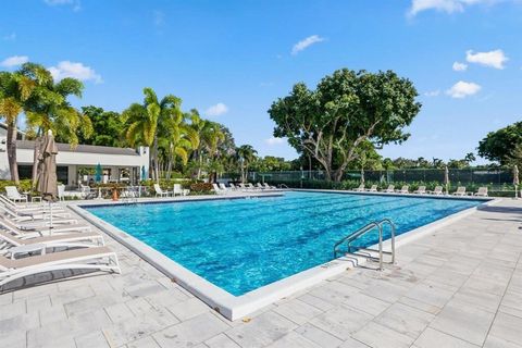 Tiny photo for 2804 Banyan Boulevard Circle NW, Boca Raton, FL 33431 (MLS # B26021530)