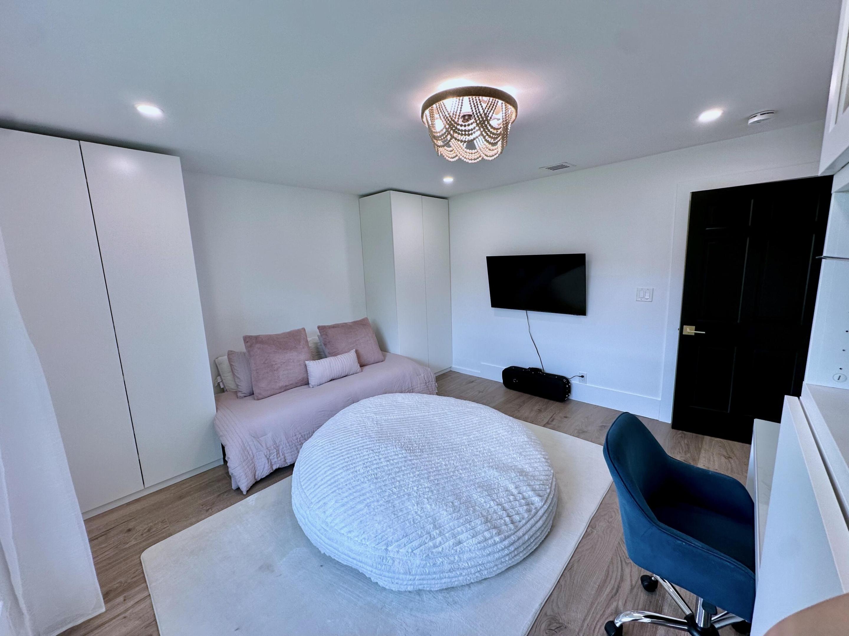 BOCA RATON BATH & TENNIS CLUB - Residential