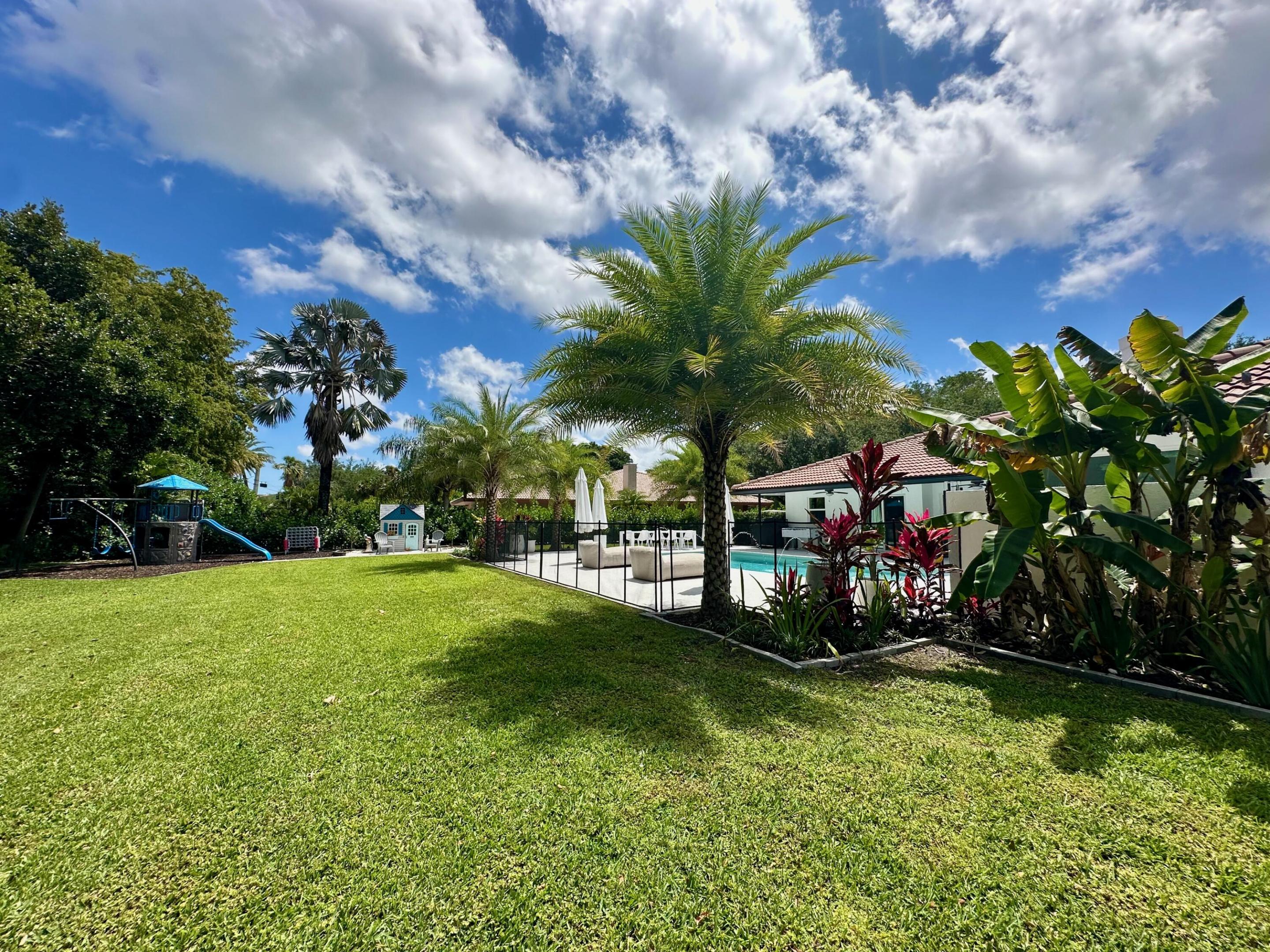 BOCA RATON BATH & TENNIS CLUB - Residential