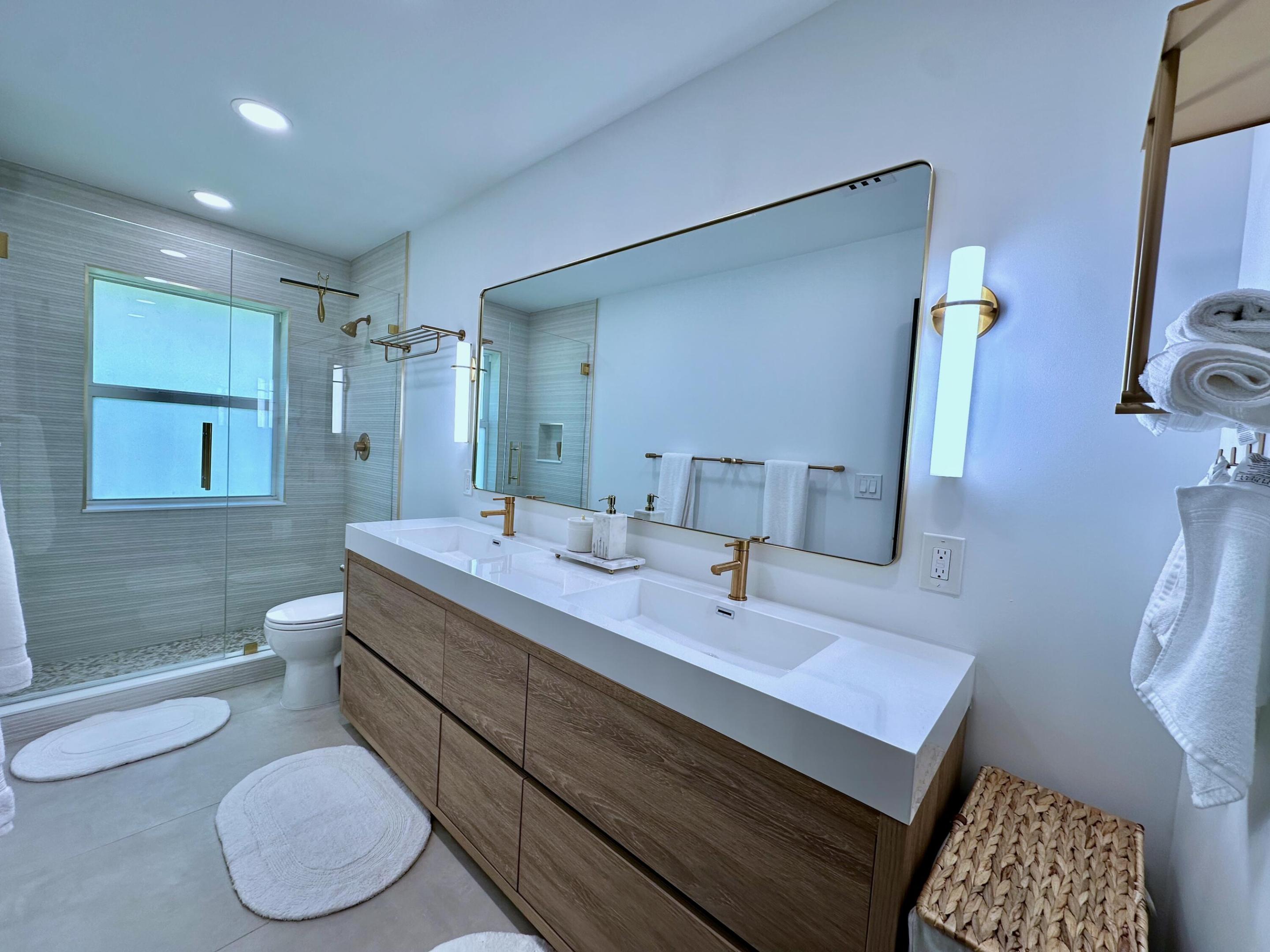 BOCA RATON BATH & TENNIS CLUB - Residential