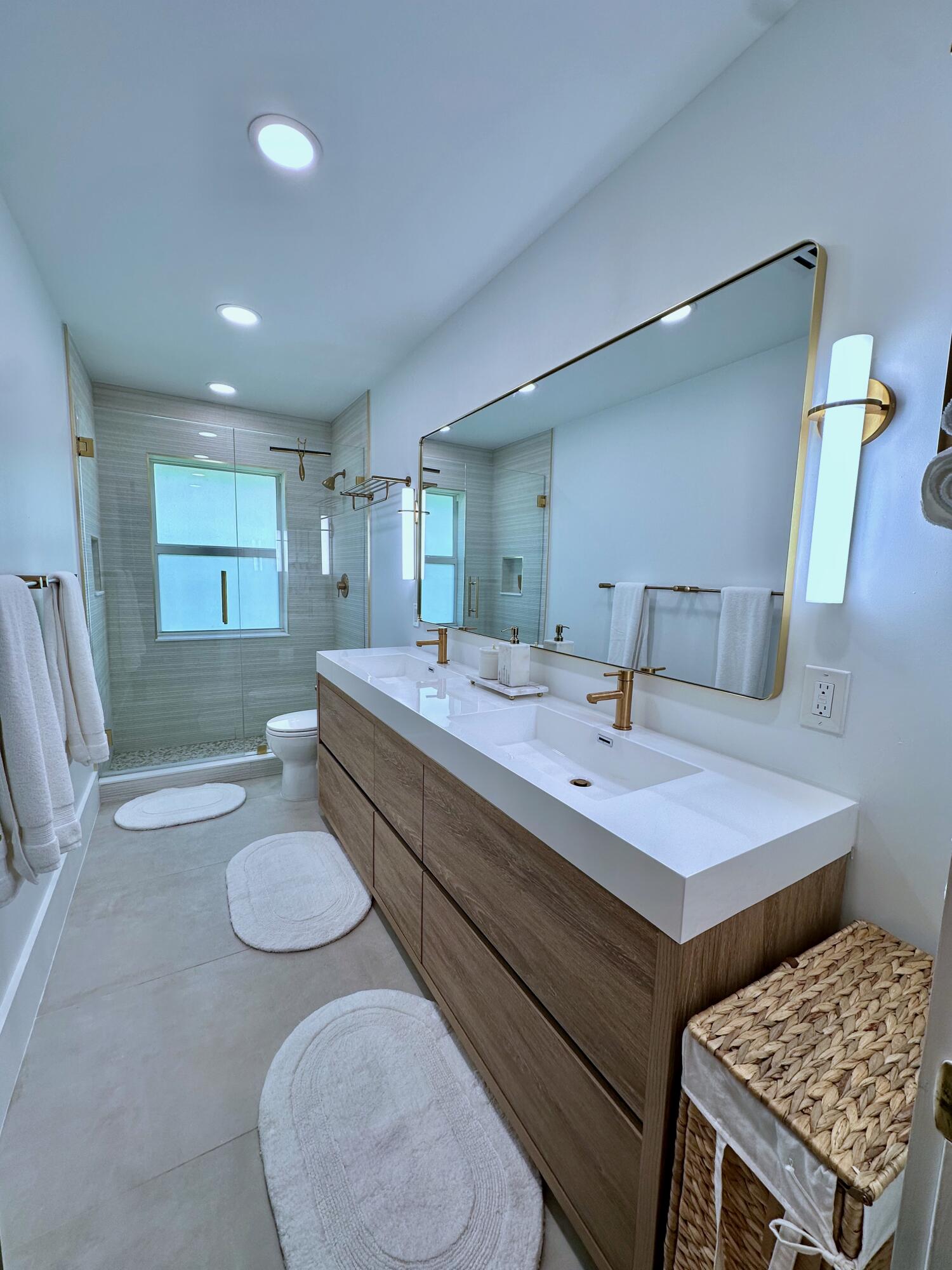 BOCA RATON BATH & TENNIS CLUB - Residential