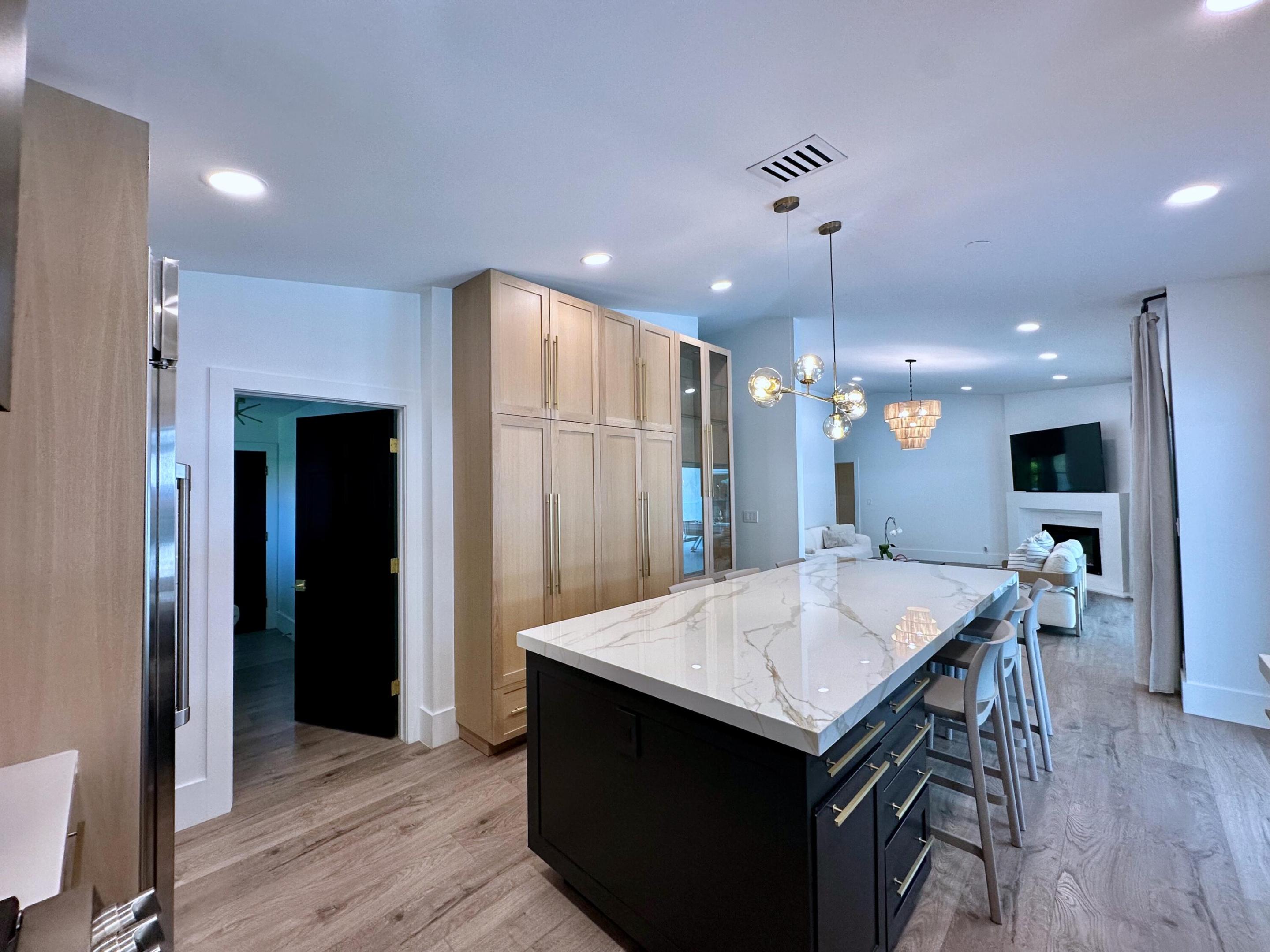 BOCA RATON BATH & TENNIS CLUB - Residential