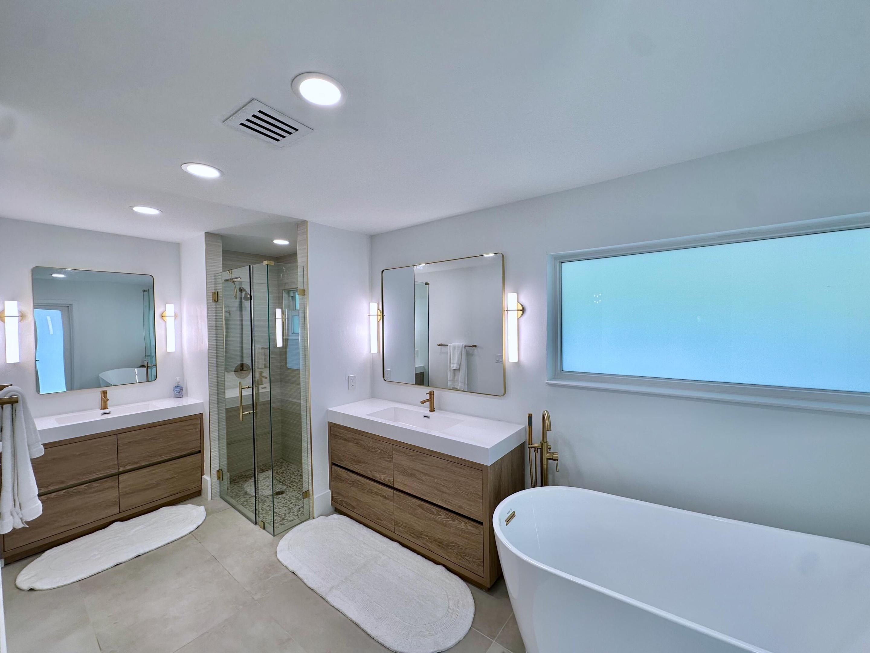 BOCA RATON BATH & TENNIS CLUB - Residential