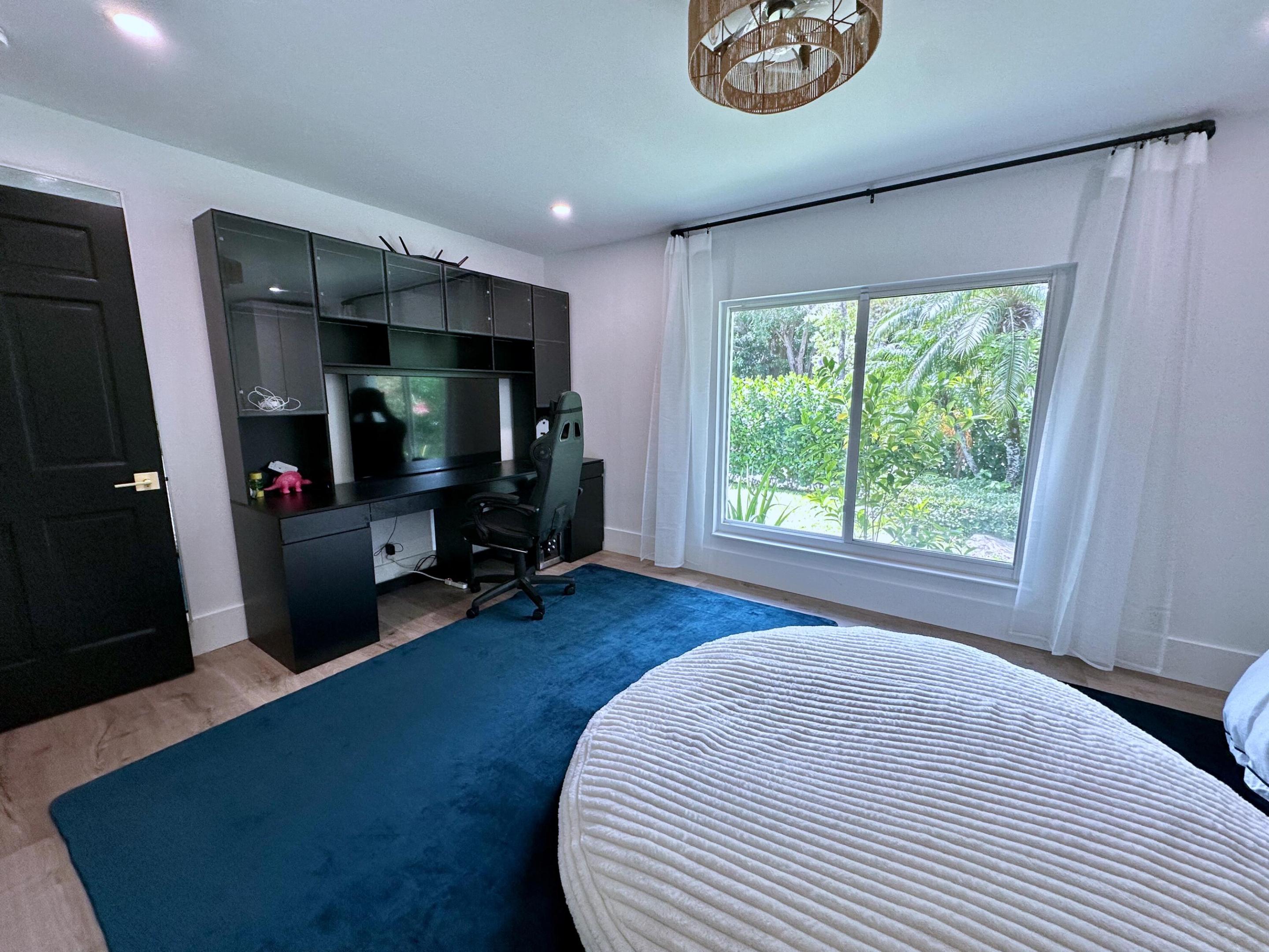 BOCA RATON BATH & TENNIS CLUB - Residential