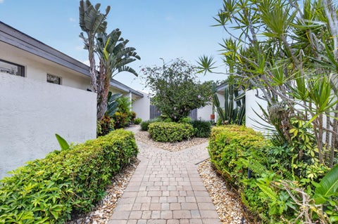 Tiny photo for 19592 Planters Point Drive, Boca Raton, FL 33434 (MLS # B26032183)