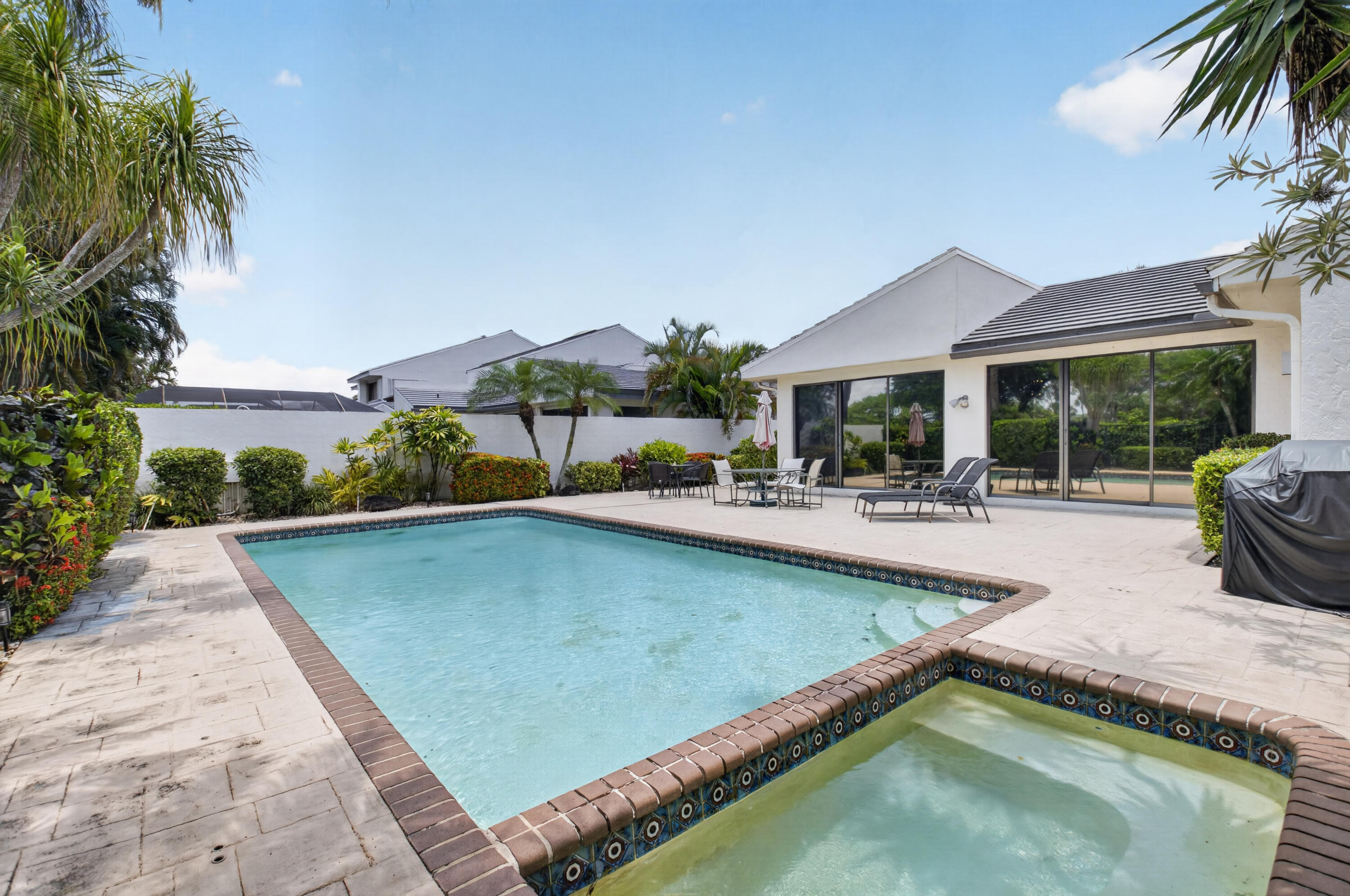 Planters Point - Residential