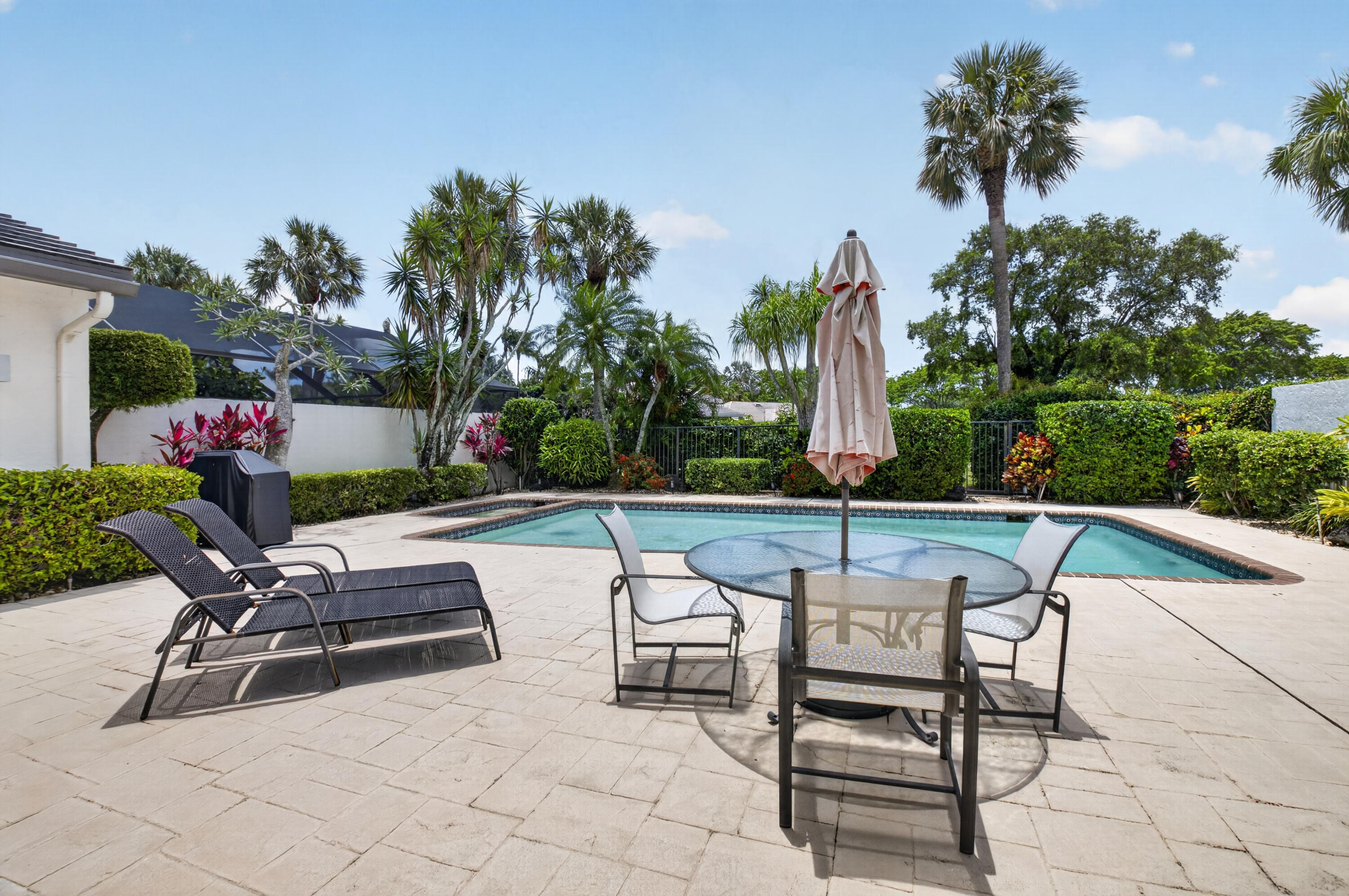 19592 Planters Point Drive
