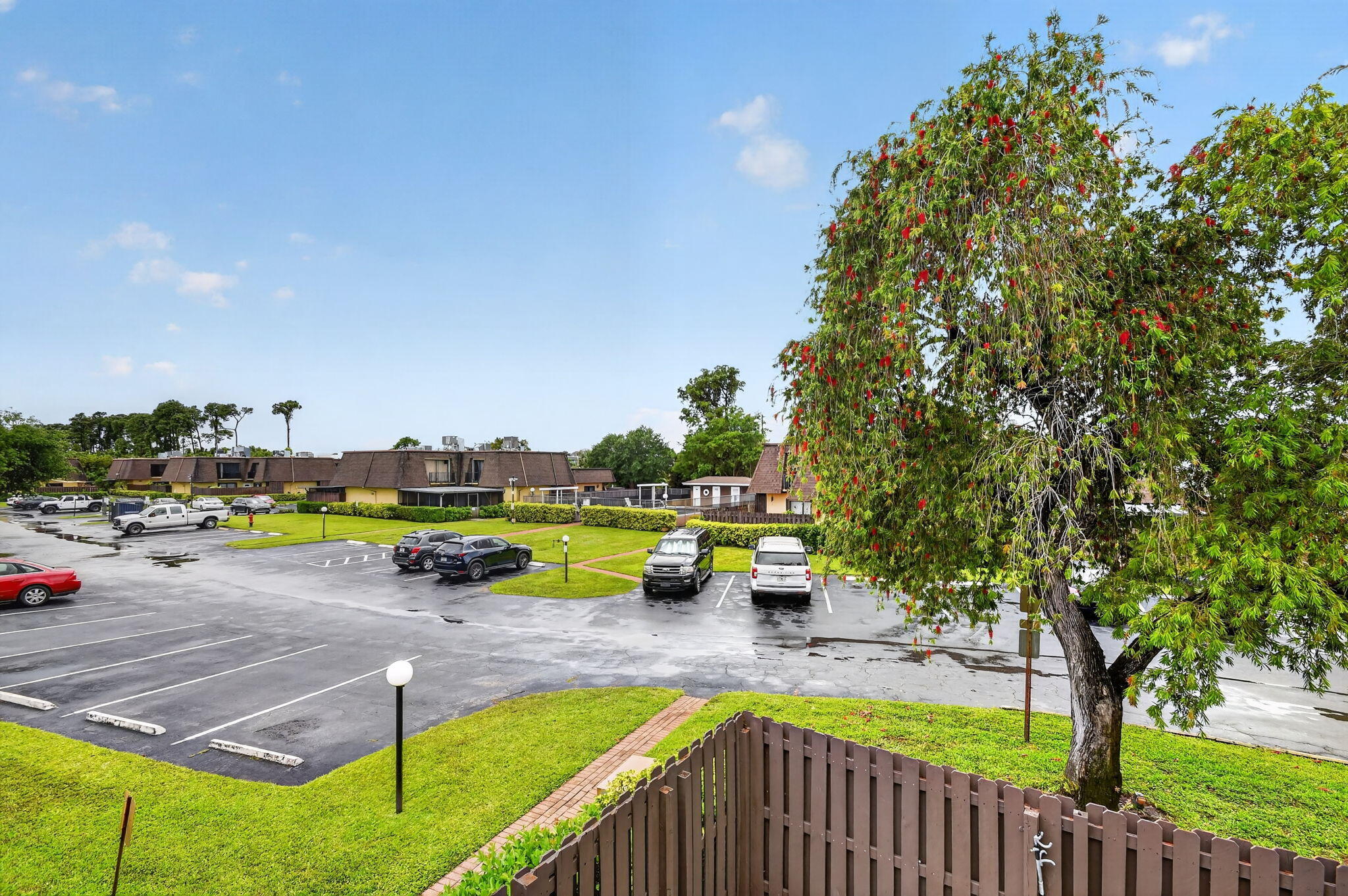 VILLAGE OF TURNBERRY PH II - Residential