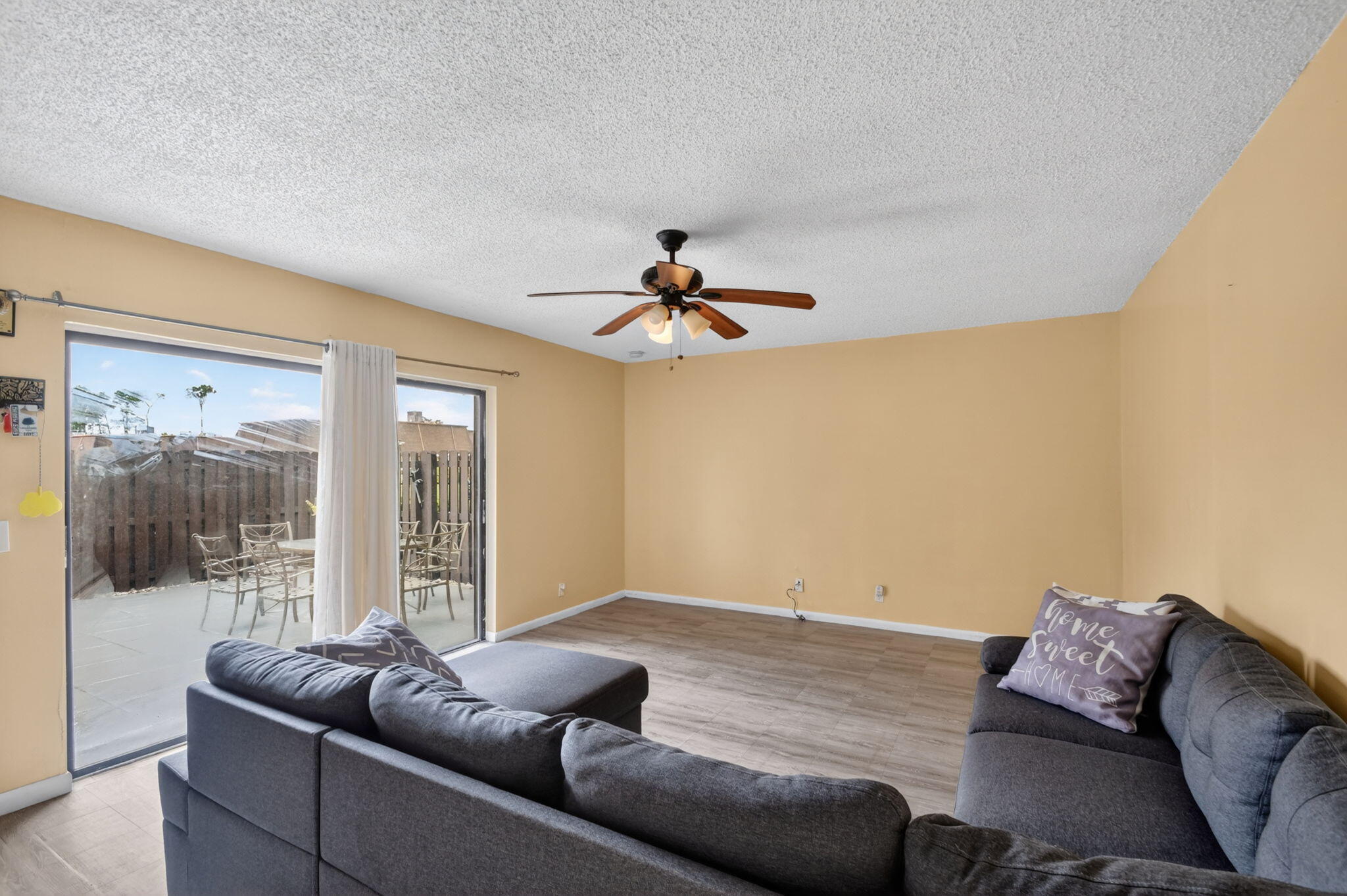 VILLAGE OF TURNBERRY PH II - Residential