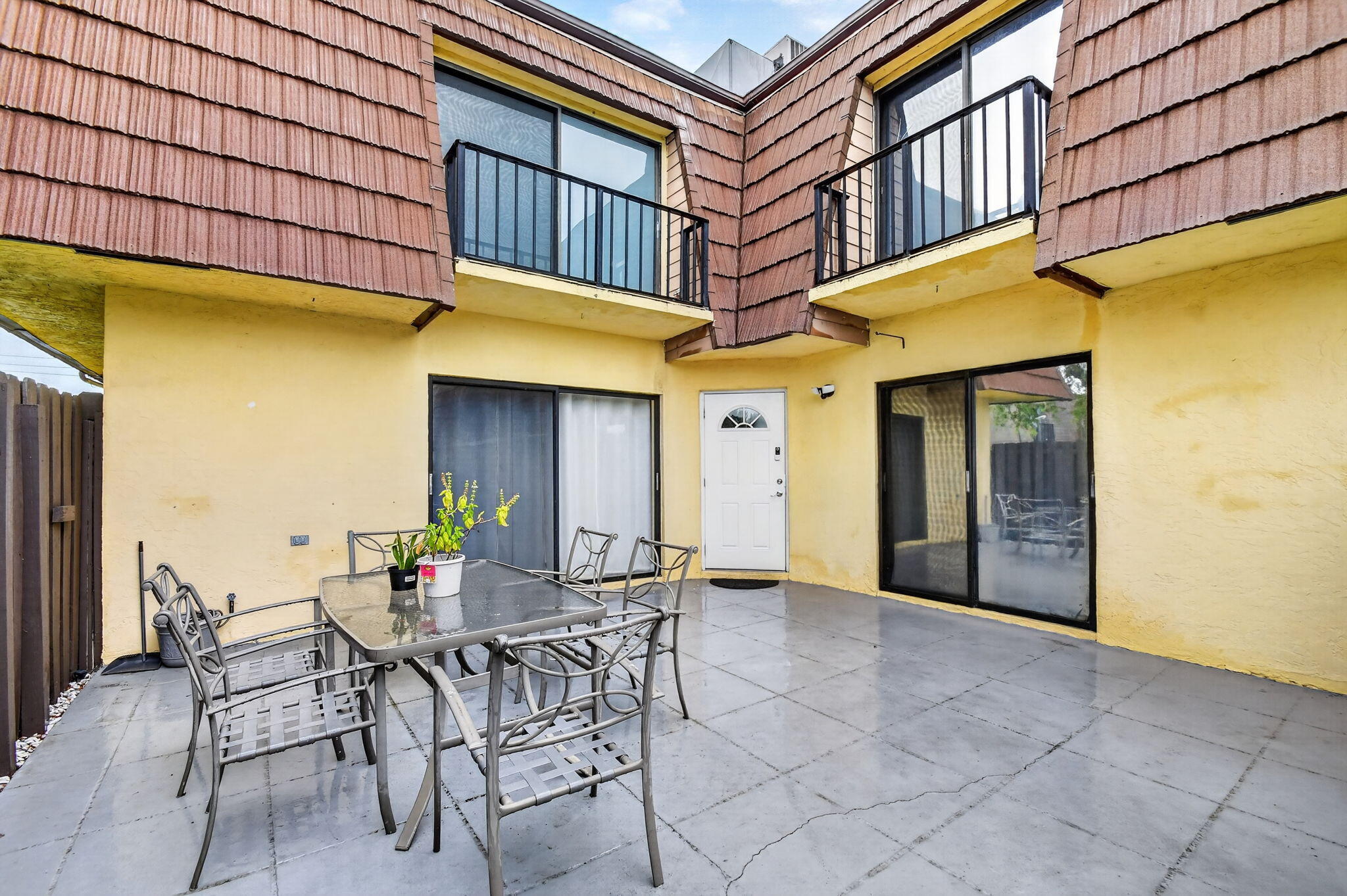 VILLAGE OF TURNBERRY PH II - Residential