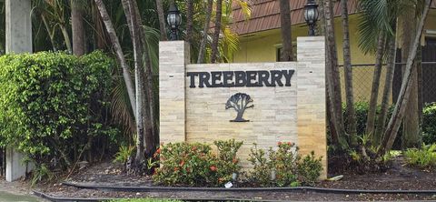 Tiny photo for 4175 Turnberry Circle #1102, Lake Worth, FL 33467 (MLS # B26017807)