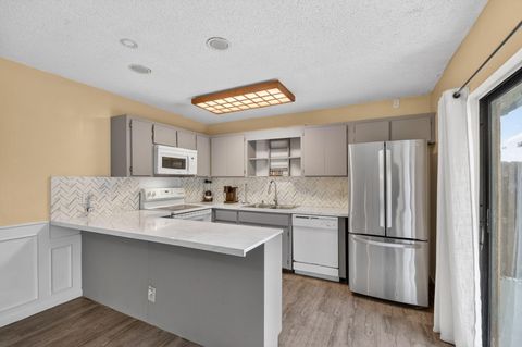 Tiny photo for 4175 Turnberry Circle #1102, Lake Worth, FL 33467 (MLS # B26017807)