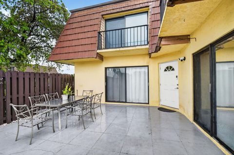 Tiny photo for 4175 Turnberry Circle #1102, Lake Worth, FL 33467 (MLS # B26017807)