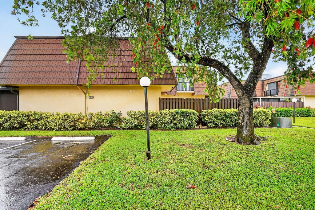 Photo of 4175 Turnberry Circle #1102, Lake Worth, FL 33467 (MLS # B26017807)