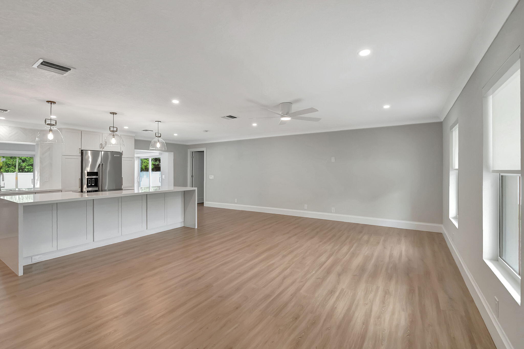 SEACREST ESTATES - Residential Lease