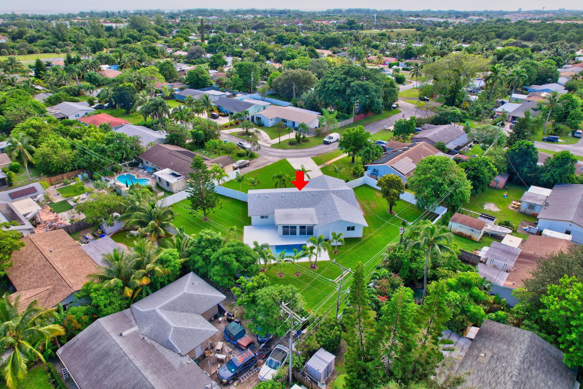 SEACREST ESTATES - Residential Lease