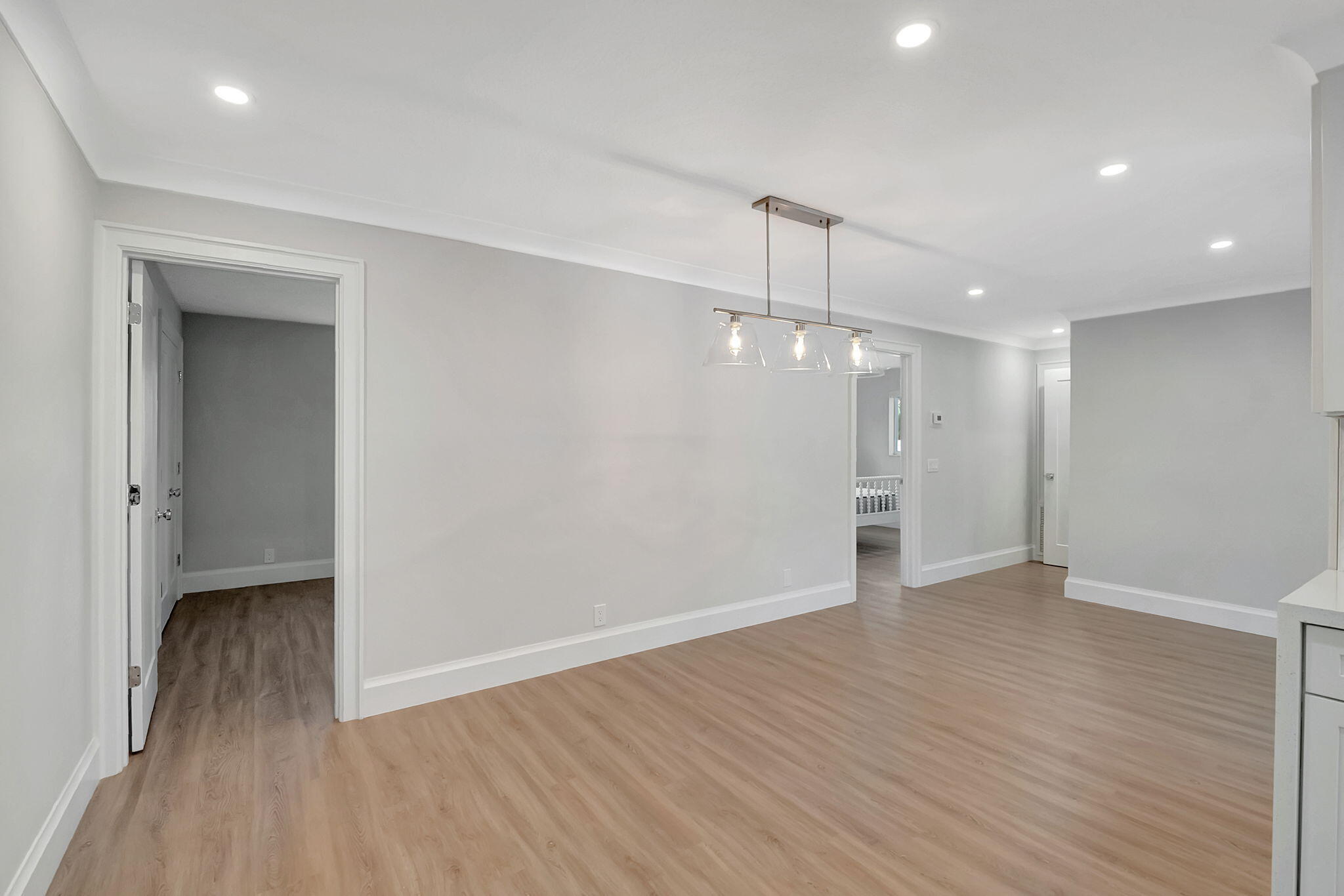 SEACREST ESTATES - Residential Lease