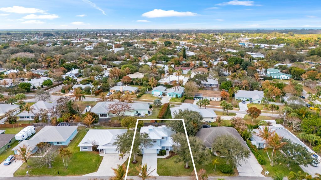 Photo of 9325 SE Mercury Street, Hobe Sound, FL 33455 (MLS # R11168939)