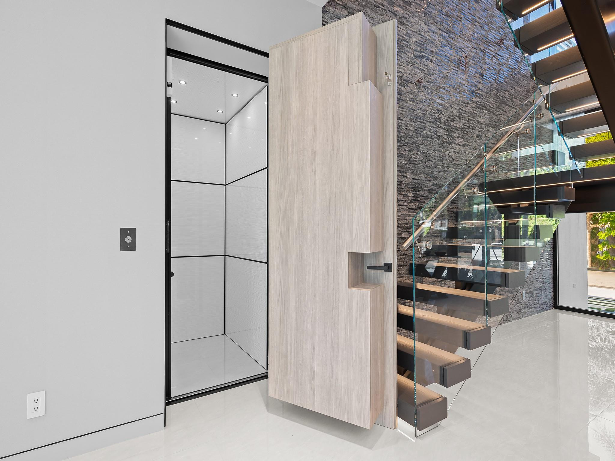 Idlewyld - Residential