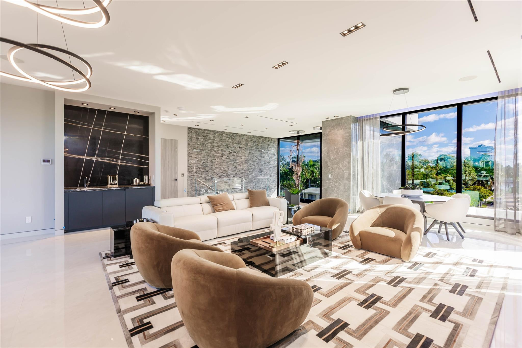 Idlewyld - Residential