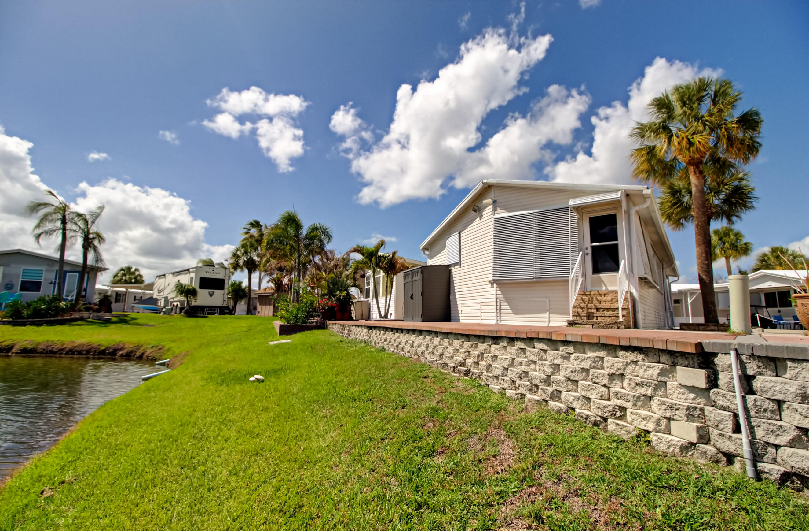 ANCIENT OAKS RV RESORT NO V - Residential