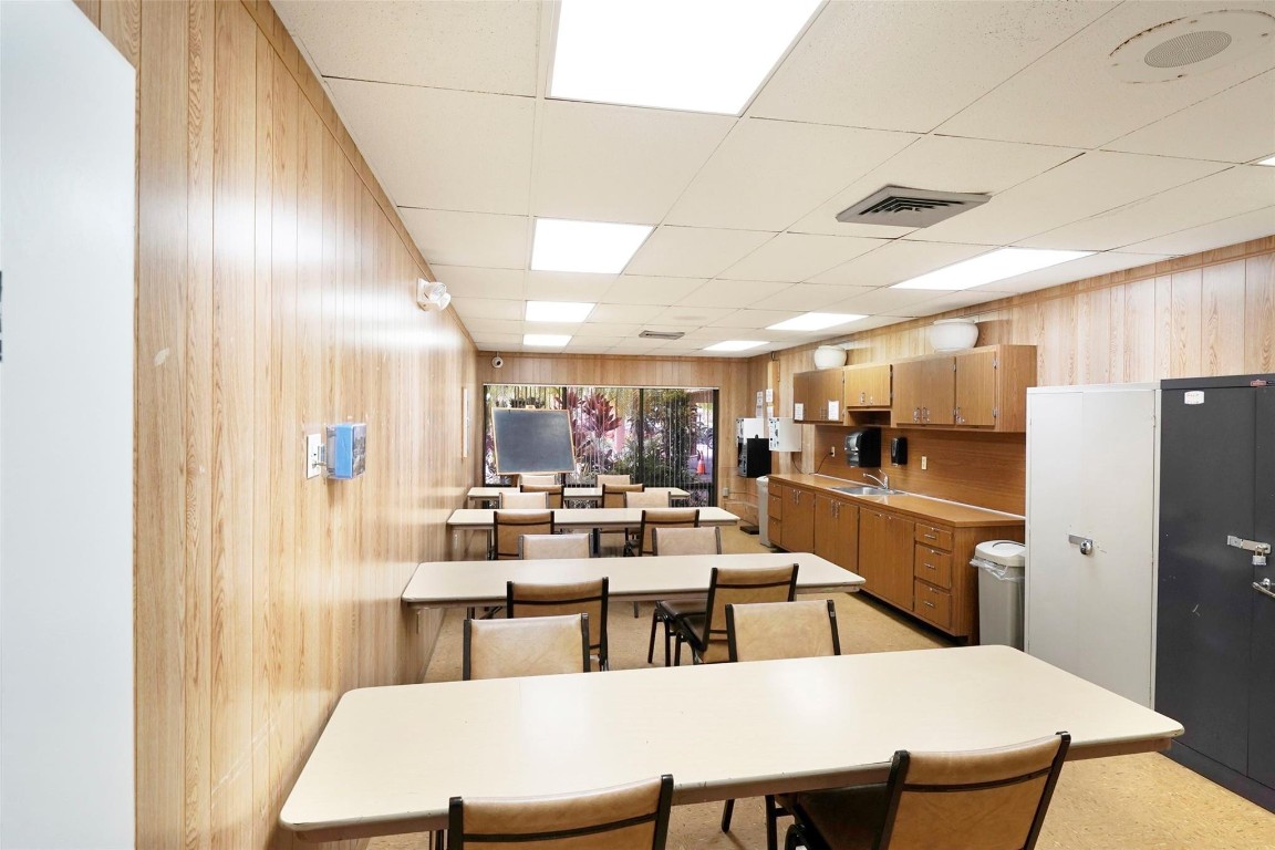 Sunrise Lakes 3 - Residential