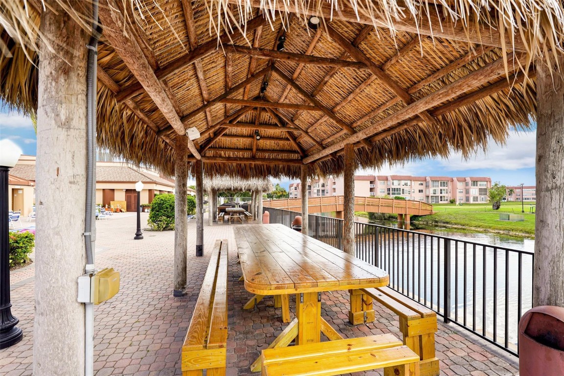 Sunrise Lakes 3 - Residential