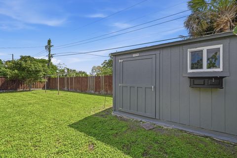 Tiny photo for 2350 NW 60th Avenue, Sunrise, FL 33313 (MLS # B26019051)