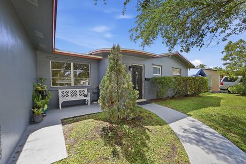 Tiny photo for 2350 NW 60th Avenue, Sunrise, FL 33313 (MLS # B26019051)